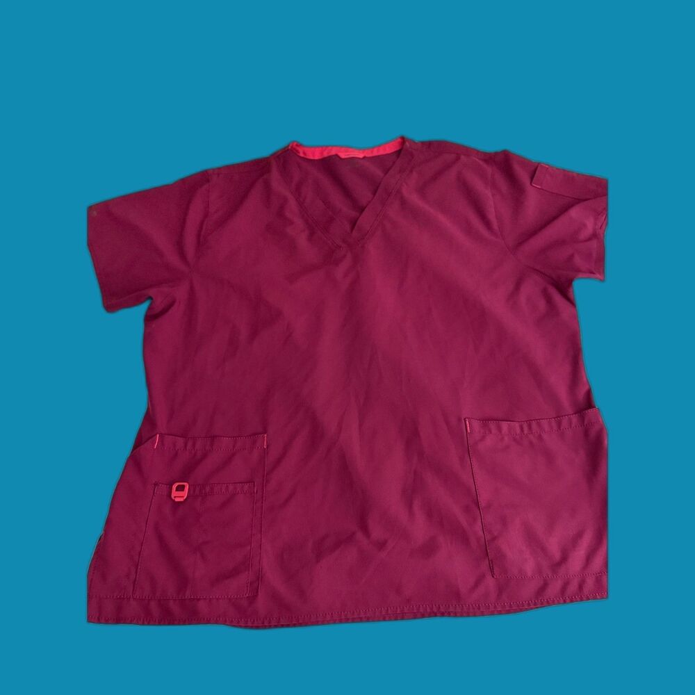 Carhartt Force Wine Burgundy V-Neck Scrub Top Women's 2X Pink Trim Pockets